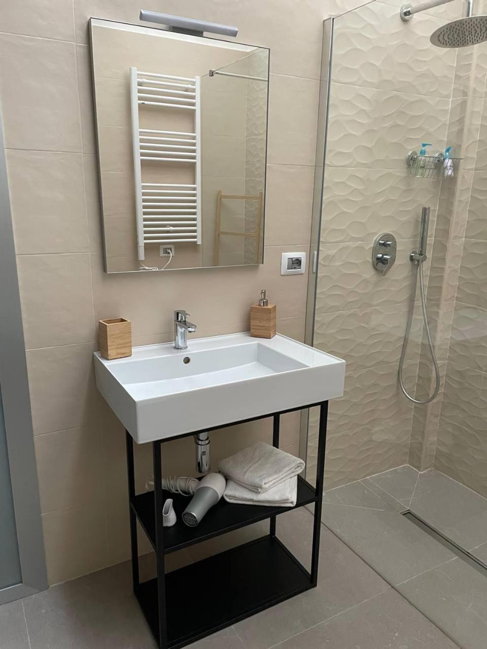 Alex Comfort House Bari Ngoại thất bức ảnh